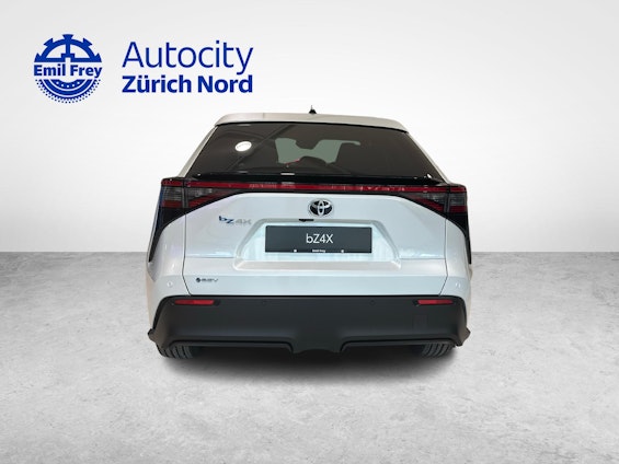 Vehicle image 5 Vehicle image 5