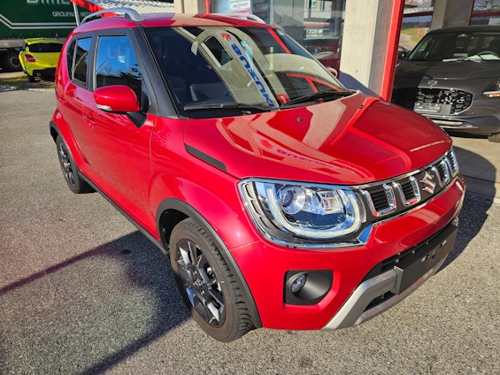 First vehicle image First vehicle image