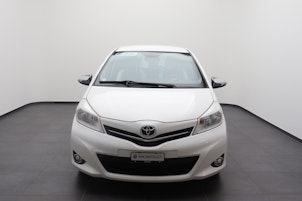 Vehicle image TOYOTA Yaris 1.33 VVT-i Trend MdS