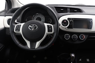 Vehicle image TOYOTA Yaris 1.33 VVT-i Trend MdS