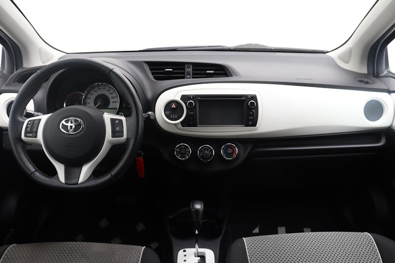 Vehicle image TOYOTA YARIS