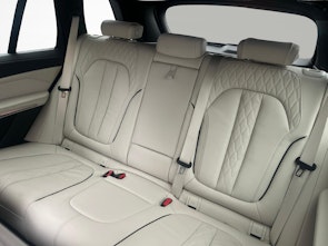 Vehicle image BMW X5 xDrive 40i