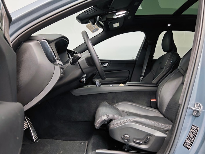 immagine del veicolo VOLVO XC60