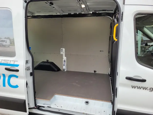 Ford E-Transit Van 350 L2H2 67kWh Trend