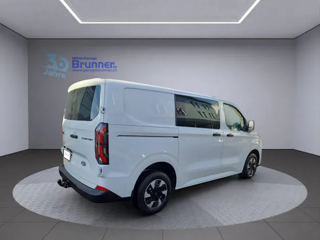Ford E-Transit C Van 320 L1 74 kWh Trend
