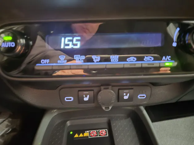 Toyota Aygo X 1.5 VVT-i HSD Trend