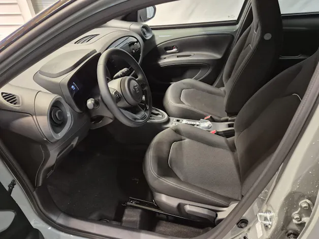 Toyota Aygo X 1.5 VVT-i HSD Trend