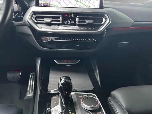 BMW X4 M40i