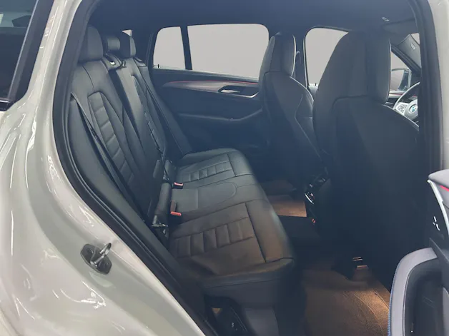 BMW X4 M40i
