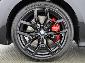 Vehicle image BMW 330i xDrive SAG Touring