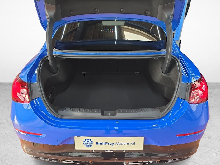 Vehicle image MERCEDES-BENZ CLA 220