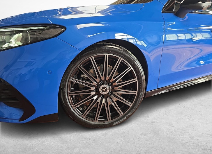 Vehicle image MERCEDES-BENZ CLA 220