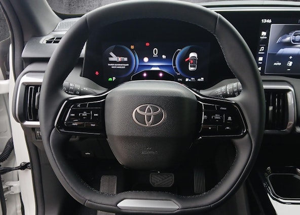 Vehicle image 5 Vehicle image 5