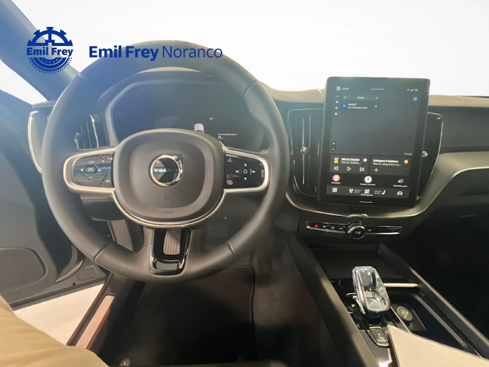 immagine del veicolo VOLVO XC60