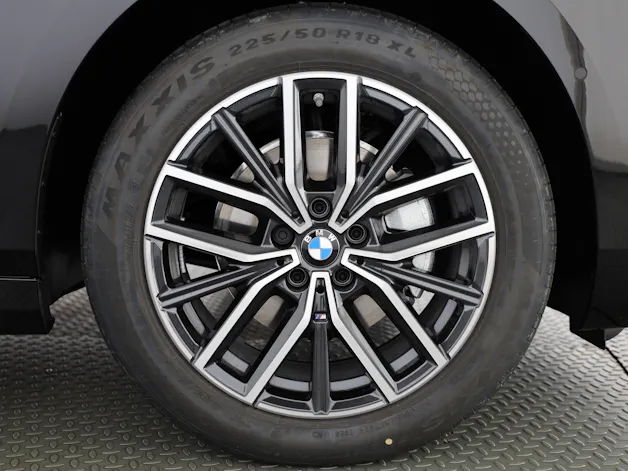 BMW 225e xDrive Active Tourer