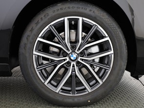 Vehicle image BMW 230e xDrive Active Tourer