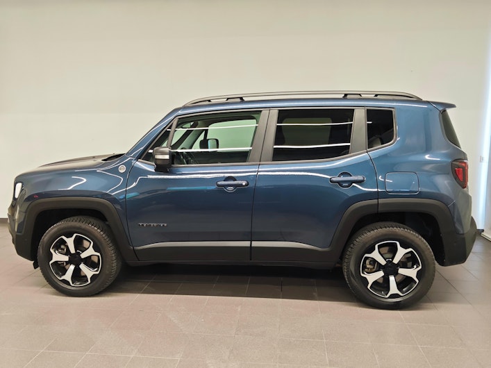 Vehicle image JEEP RENEGADE
