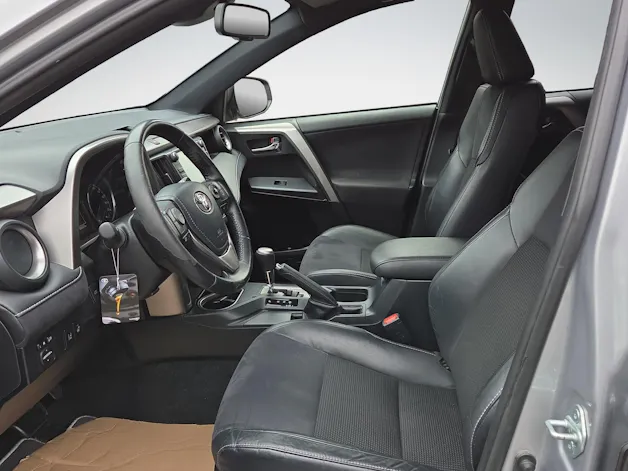 Toyota RAV4 2.5 HSD Sapphire