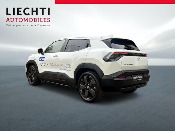 Vehicle image 2 Vehicle image 2