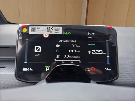 Vehicle image 9 Vehicle image 9