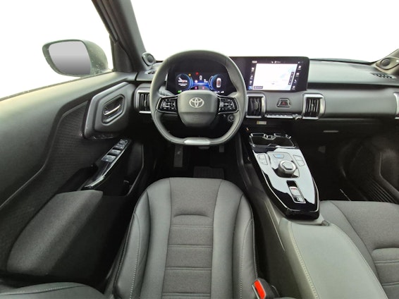 Vehicle image 8 Vehicle image 8