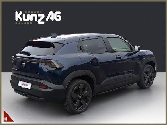 Vehicle image 5 Vehicle image 5