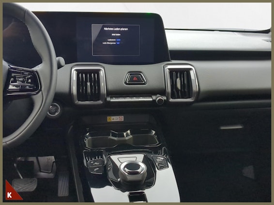 Vehicle image 14 Vehicle image 14