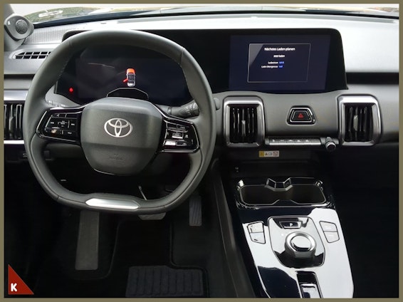 Vehicle image 13 Vehicle image 13