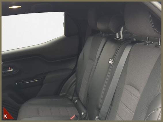 Vehicle image 12 Vehicle image 12