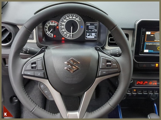 Vehicle image 9 Vehicle image 9