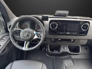 Mercedes-Benz Sprinter Tremonia Transfer 45