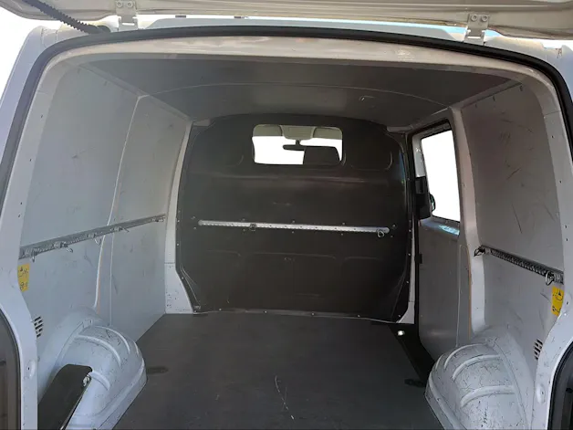 VW T6.1 2.0 TDI Entry