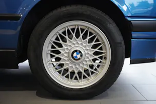 BMW 318i Cabrio Design Edition