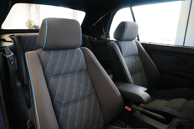 BMW 318i Cabrio Design Edition