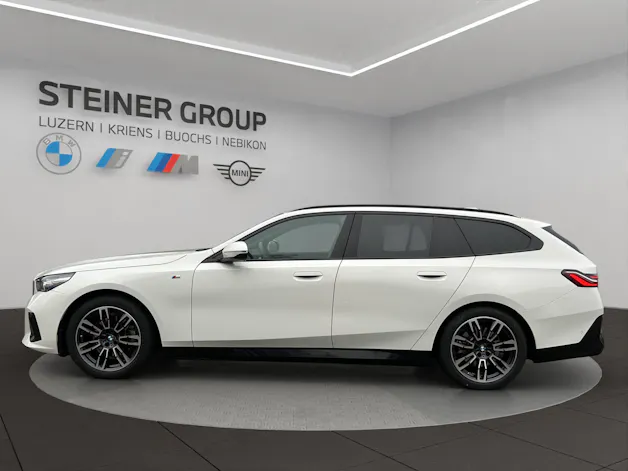 BMW 520d xDrive 48V Touring M Sport Steptronic