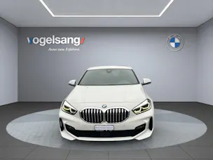 BMW 120i Pure M Sport Steptronic