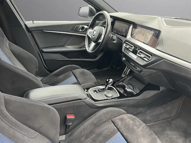 BMW 120i Pure M Sport Steptronic