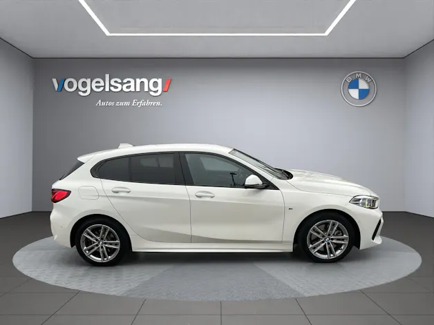 BMW 120i Pure M Sport Steptronic