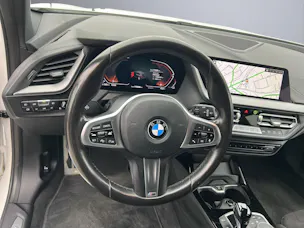 BMW 120i Pure M Sport Steptronic