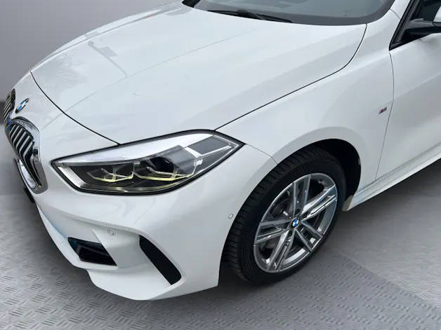 BMW 120i Pure M Sport Steptronic