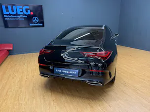 Mercedes-Benz CLA 200 - AMG / DISTRONIC / 360 Grad Kamera / Multibeam LED