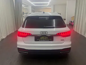 Audi A4 Avant 40 TDI S line Attraction quattro S-tronic