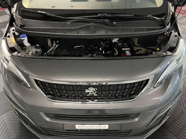 Peugeot Traveller 2.0 BlueHDi Business Standard EAT8