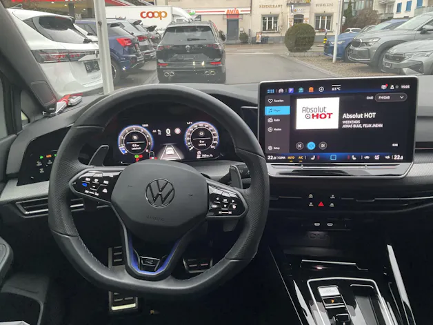 VW Golf R 2.0 TSI 333 PS 4Motion R Black Edition *** AKRAPOVIC ABGAS ***