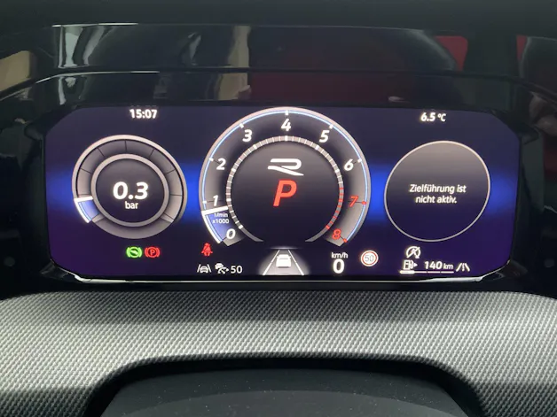 VW Golf R 2.0 TSI 333 PS 4Motion R Black Edition *** AKRAPOVIC ABGAS ***