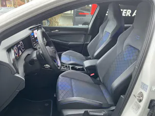 VW Golf R 2.0 TSI 333 PS 4Motion R Black Edition *** AKRAPOVIC ABGAS ***