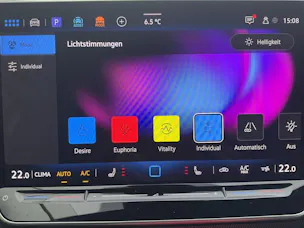 VW Golf R 2.0 TSI 333 PS 4Motion R Black Edition *** AKRAPOVIC ABGAS ***