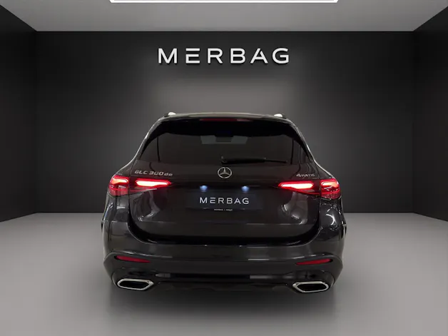 Mercedes-Benz GLC 300 de 4Matic 9G-Tronic
