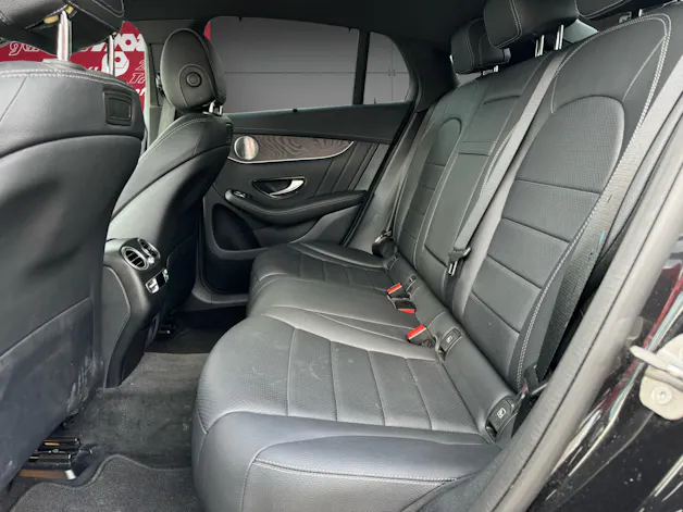 Mercedes-Benz GLC 300 Coupé AMG Line 4Matic 9G-Tronic