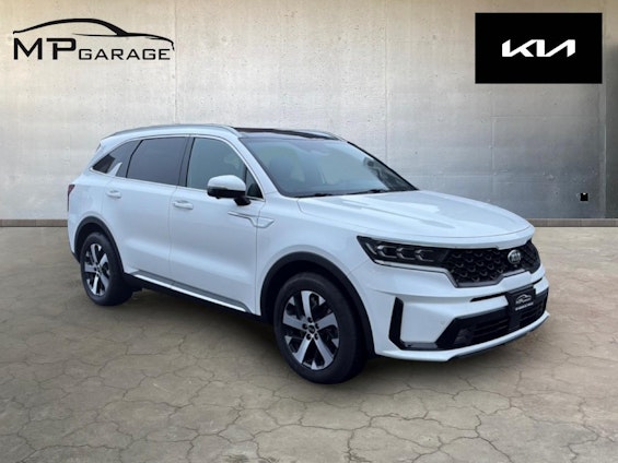 Vehicle image 2 Vehicle image 2